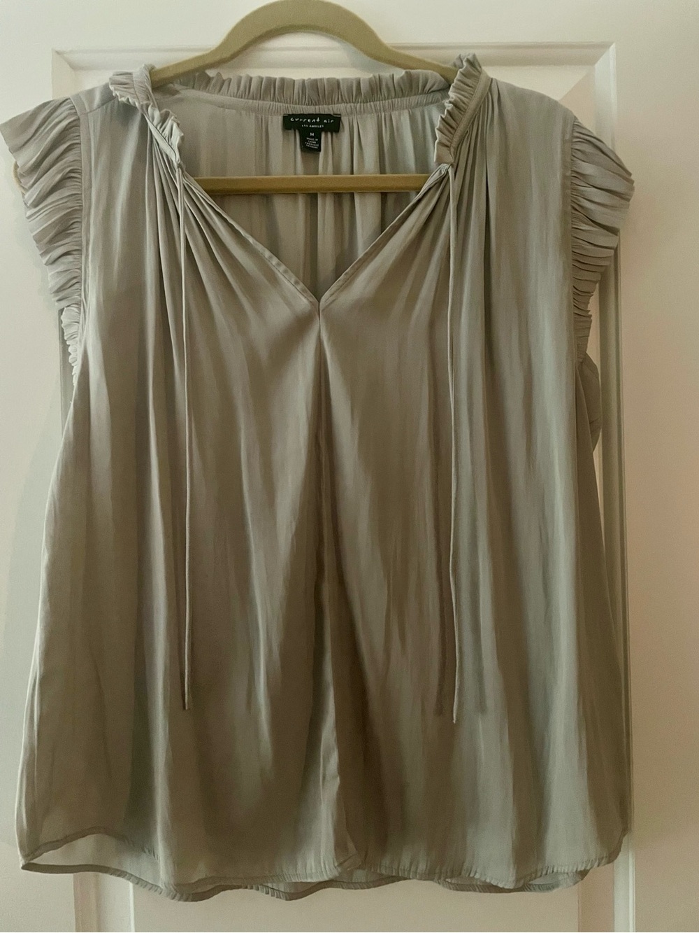 Current Air Pleated Cap-Sleeve V-Neck Blouse - gray size medium
